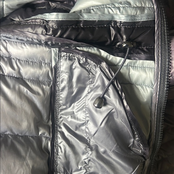 Kensie Quilted Ombré Purple Gray Shiny Puffer Jacket Coat Size Small - Picture 15 of 16